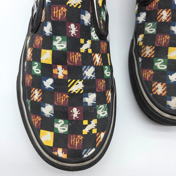 Vans x Harry Potter Classic Slip-On Sneakers Size 8 Black Checkerboard RARE - Picture 3 of 9